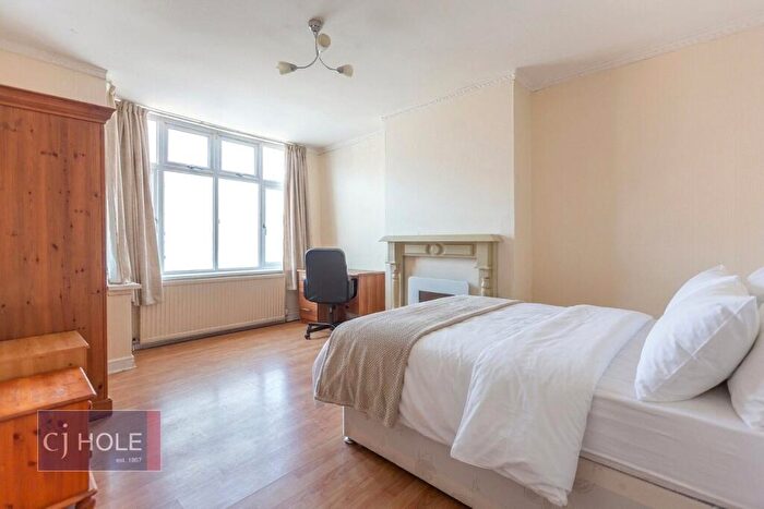 4 Bedroom Terraced House To Rent In Toronto Road, Horfield, Bristol, BS7