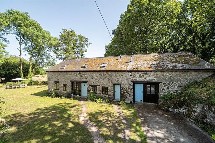 4 Bedroom Detached House For Sale In Teigngrace, Newton Abbot, TQ12