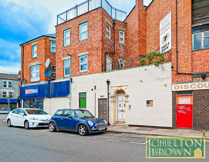 2 Bedroom Apartment To Rent In Kettering Road, Northampton, Northamptonshire, NN1