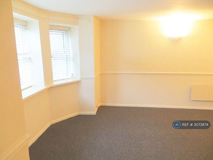 1 Bedroom Flat To Rent In Strawberry Dale, Harrogate, HG1