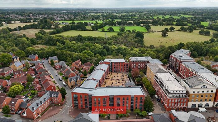 2 Bedroom Flat For Sale In Cornwood Lane, Shirley, Solihull, West Midlands, B90