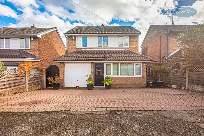 4 Bedroom Detached House For Sale In Brampton Crescent, Wombwell, Barnsley, S73