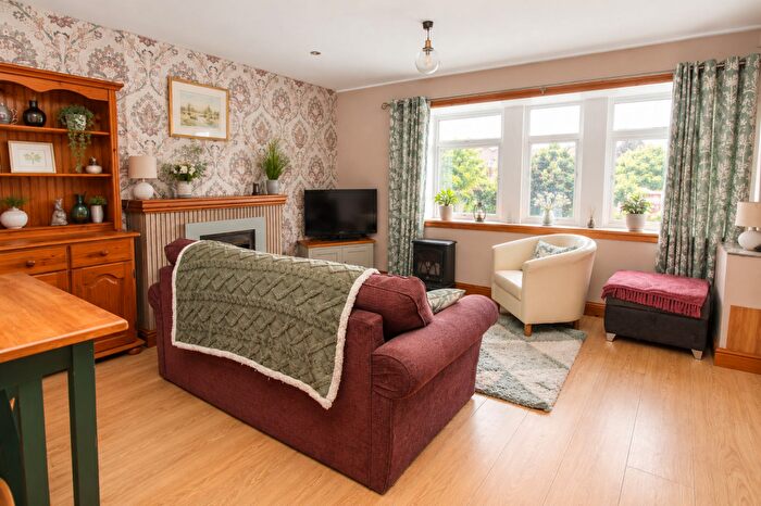 2 Bedroom End Of Terrace House For Sale In Halifax Road, Todmorden, OL14