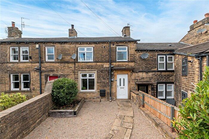 3 Bedroom Terraced House For Sale In Cottingley Road, Allerton, Bradford, West Yorkshire, BD15