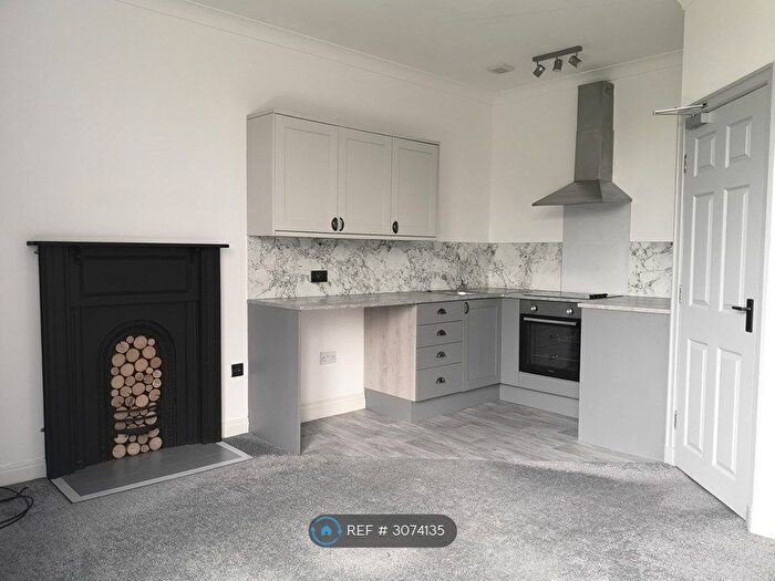1 Bedroom Flat To Rent In Cliviger, Burnley, BB10
