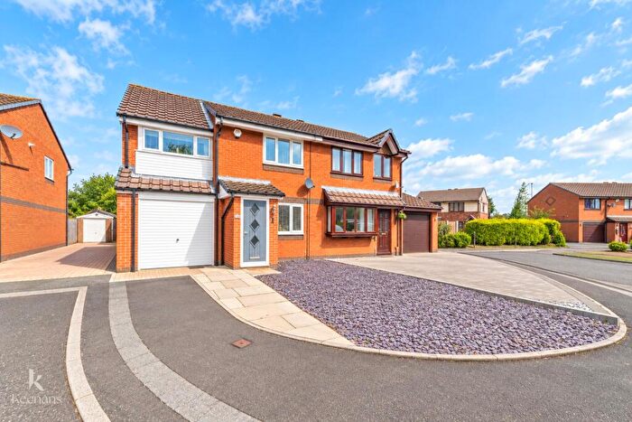 3 Bedroom Semi-Detached House For Sale In Aldford Grove, Bradley Fold, Bolton, BL2