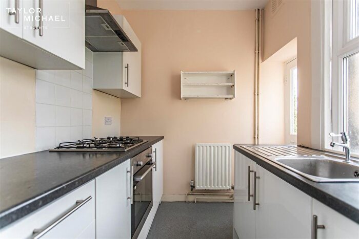 3 Bedroom Terraced House To Rent In Grove Street, Brighton, BN2
