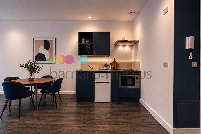 Studio To Rent In Purley Way, Croydon, CR0
