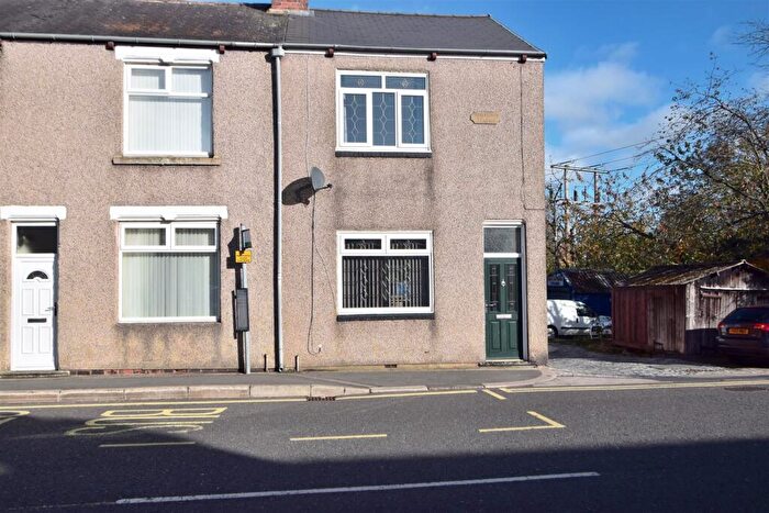 2 Bedroom End Of Terrace House For Sale In Rowlandson Terrace, Ferryhill, DL17