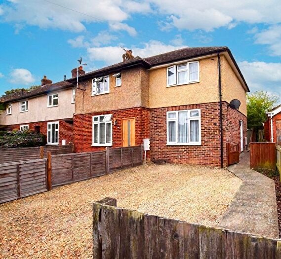 1 Bedroom End Of Terrace House To Rent In Broadwaters Avenue, Thame, OX9