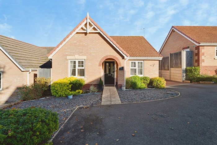 2 Bedroom Detached Bungalow For Sale In Anvil Way, Combs, Stowmarket, IP14