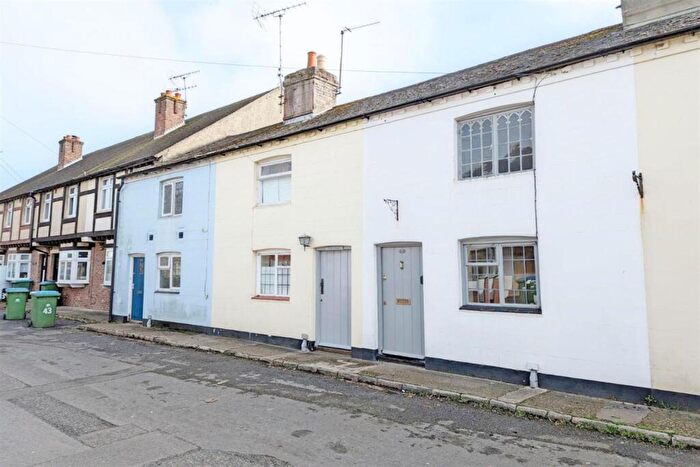 2 Bedroom Terraced House To Rent In Mead Lane, Bognor Regis, PO22