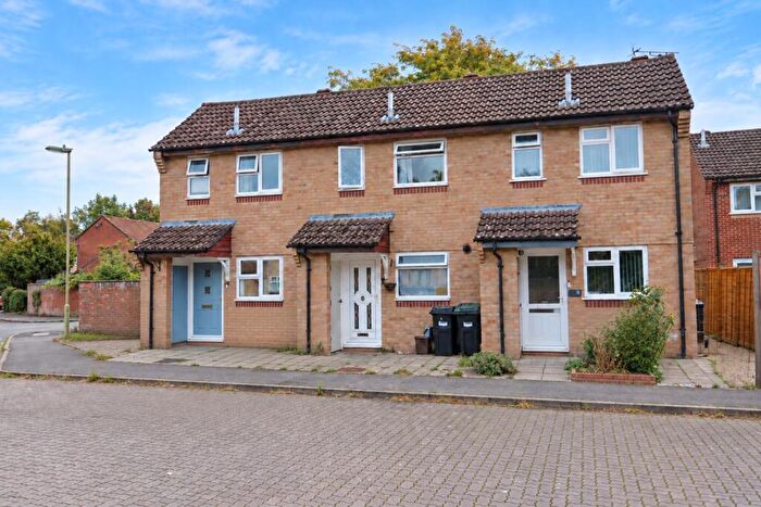 2 Bedroom Terraced House For Sale In Rosewood Gardens, Marchwood, Southampton, SO40