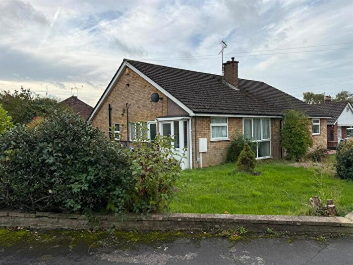 2 Bedroom Bungalow To Rent In Buttermere Drive, Allestree, Derby, DE22