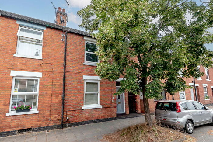 3 Bedroom Terraced House For Sale In Queen Anne Street, New Bradwell, Milton Keynes, MK13