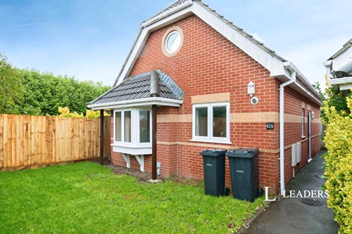 3 Bedroom Bungalow To Rent In Malvern Road, Bournemouth, BH9