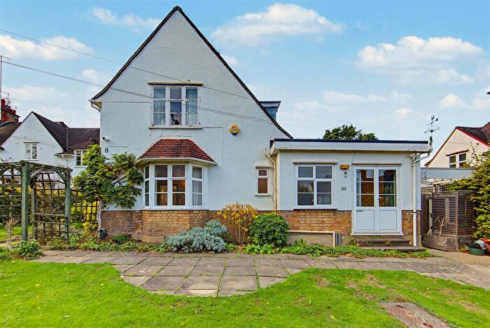 2 Bedroom House For Sale In Creswick Walk, Hampstead Garden Suburb, London, NW11