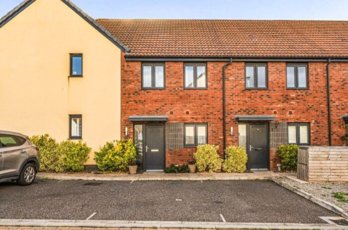 2 Bedroom Terraced House For Sale In Kingfisher Rise, Exeter, EX5