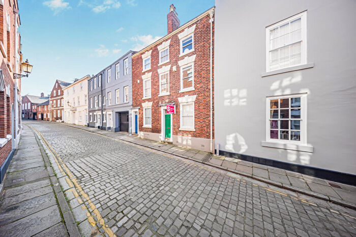 4 Bedroom Town House To Rent In King Street, Chester, Cheshire West And Chester, CH1