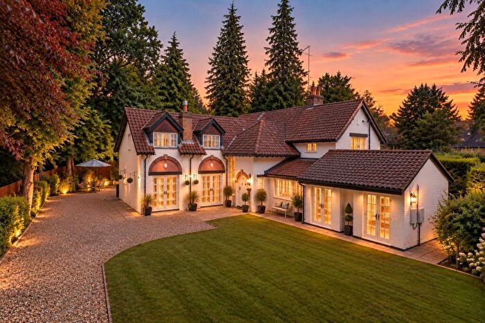 5 Bedroom Detached House For Sale In Grant Walk, Sunningdale, Ascot, Berkshire, SL5