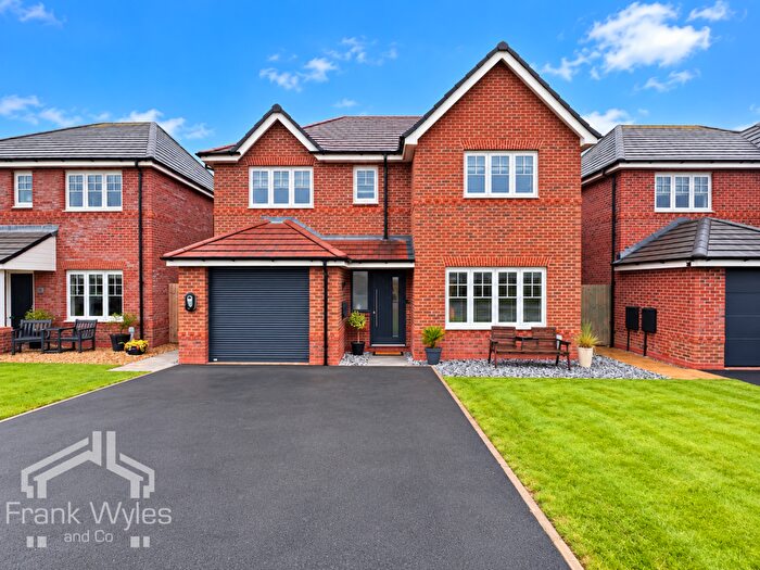 4 Bedroom Detached House For Sale In Ennerdale Avenue, Warton, Lancashire, PR4