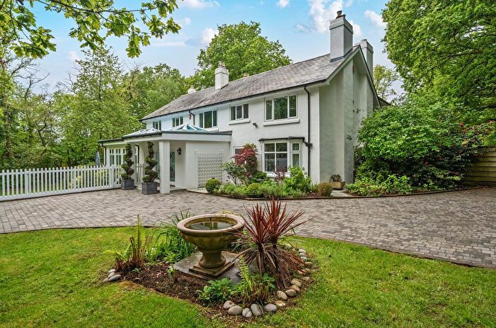 5 Bedroom Detached House For Sale In Higher Marley Road, Exmouth, EX8