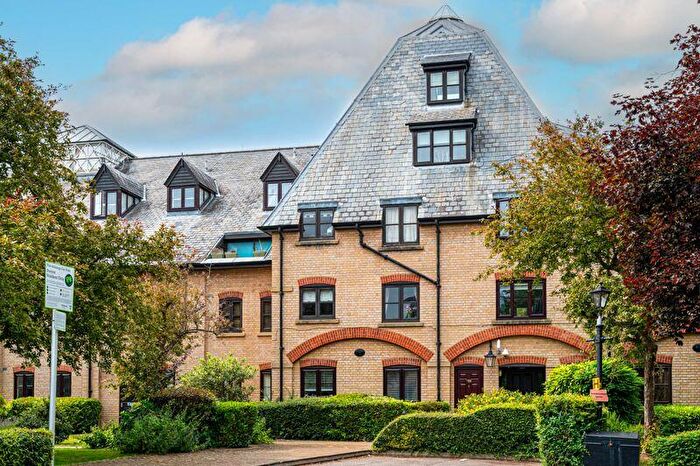 1 Bedroom Apartment For Sale In River Meads, Stanstead Abbotts, SG12