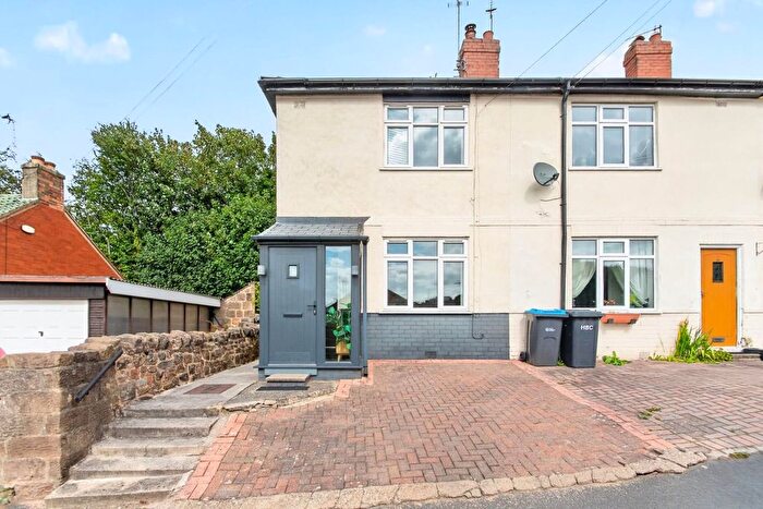 2 Bedroom End Of Terrace House For Sale In Quarry Lane, Harrogate, North Yorkshire, HG1