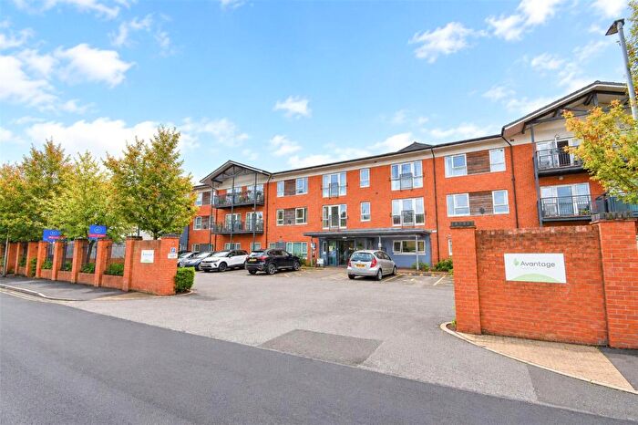 2 Bedroom Retirement Property For Sale In New Grosvenor Road, Ellesmere Port, Cheshire, CH65
