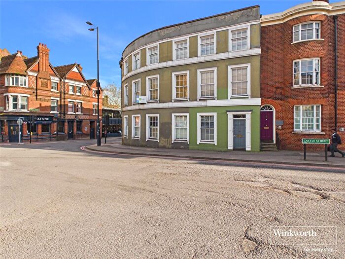 2 Bedroom Apartment To Rent In Castle Street, Reading, Berkshire, RG1