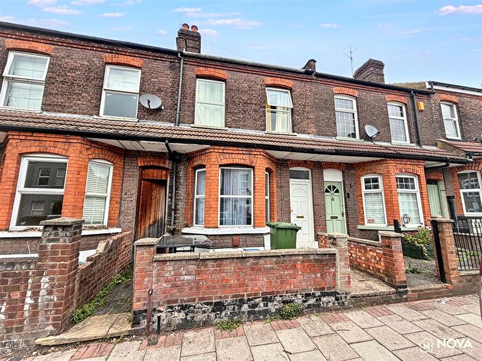 3 Bedroom Property For Sale In Clarendon Road, Luton, LU2