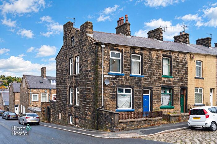3 Bedroom End Of Terrace House For Sale In Hartley Street, Colne, BB8