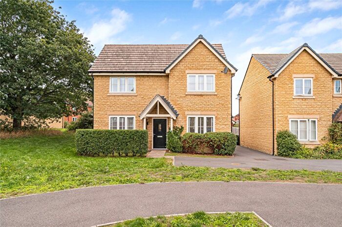 4 Bedroom Detached House For Sale In Collington Way, Kingston Bagpuize, Abingdon, Oxfordshire, OX13