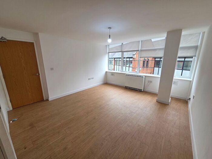 1 Bedroom Flat To Rent In Inkerman Street, Luton, LU1