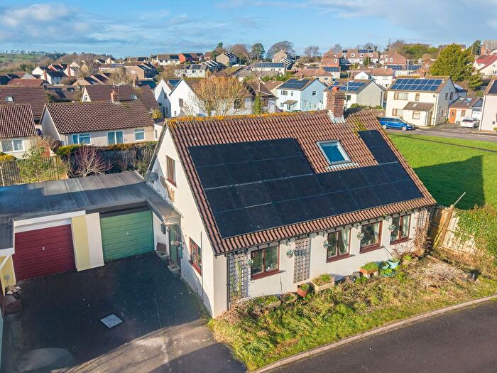 4 Bedroom Detached Bungalow For Sale In Nymet Avenue, Bow, EX17