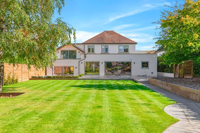 4 Bedroom Detached House For Sale In Park Road, Menston, LS29