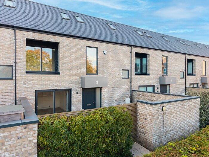 2 Bedroom Town House For Sale In Castle Mews, Gloucester Road, Cheltenham, GL51