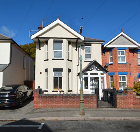 2 Bedroom Flat To Rent In Close To Southbourne, BH7