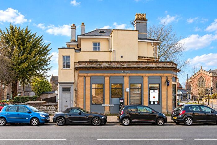 2 Bedroom Apartment For Sale In Burlington Road, Bristol, Somerset, BS6
