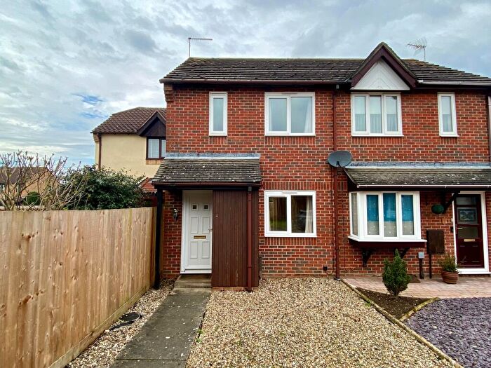2 Bedroom Semi-Detached House To Rent In Orchard Close, Elmswell, IP30