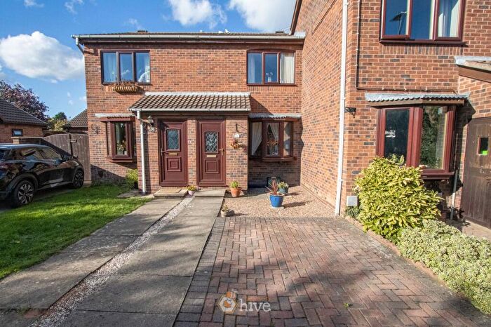 2 Bedroom Terraced House For Sale In Thealby Gardens, Bessacarr, Doncaster, DN4