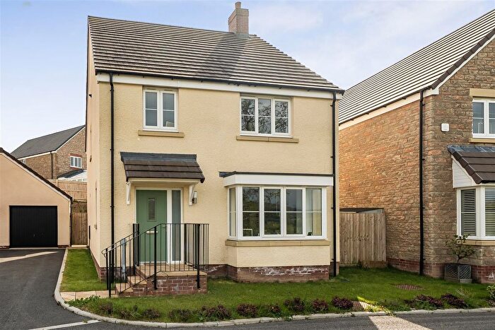 4 Bedroom Detached House For Sale In Higher Ash Close, Gittisham, EX14