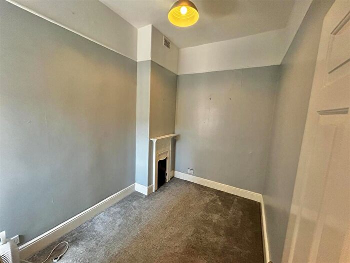 2 Bedroom Apartment To Rent In Wells Road, Bath, BA2