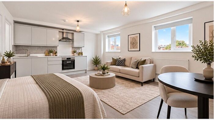 Studio To Rent In Fabian House, Cannon Street Road, Whitechapel, E1