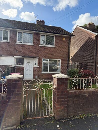 3 Bedroom Semi-Detached House To Rent In Kenyon Way, Little Hulton, M38