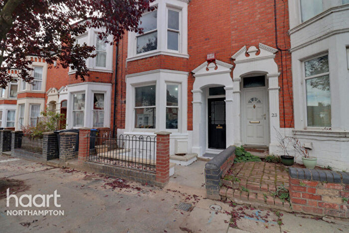 4 Bedroom Terraced House To Rent In Bostock Avenue, Northampton, NN1