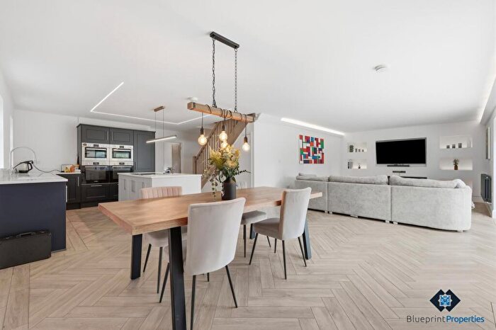 5 Bedroom Detached House For Sale In Mount Pleasant Avenue, Hutton, Brentwood, CM13