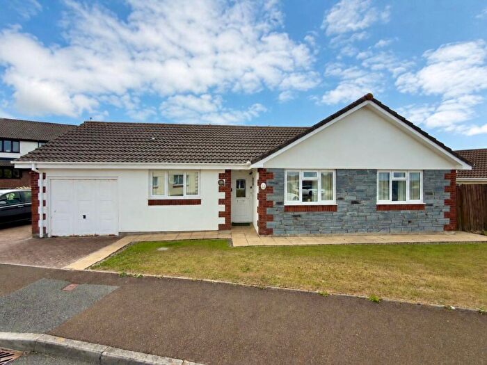 3 Bedroom Detached Bungalow For Sale In Longfield Drive, Camelford, PL32