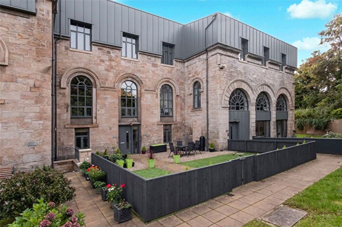 2 Bedroom Flat For Sale In Abbotshall Road, Kirkcaldy, Fife, KY1