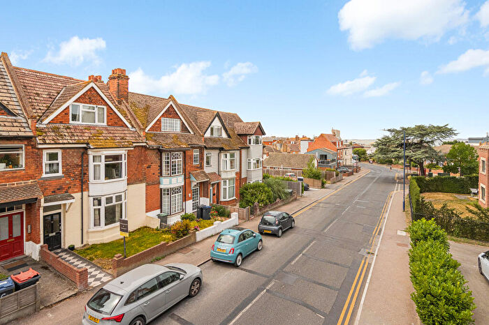 1 Bedroom Apartment For Sale In Tankerton Road, Whitstable, CT5